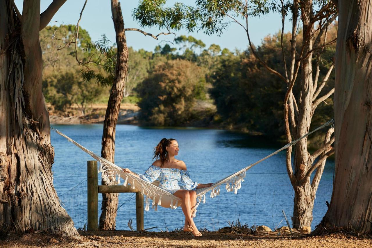 Olio Bello Lakeside Glamping Cowaramup Exterior photo